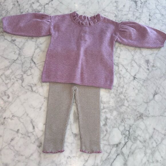 BLOOMIE’S BABY GIRLS LILAC SWEATER & LEGGING SET 6/12M - Picture 1 of 10